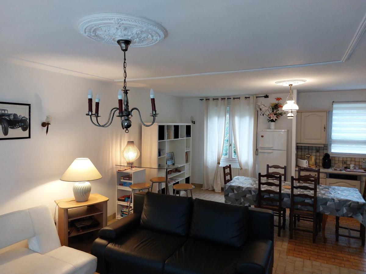 Maison Individuel Proche Des Chateaux Et Amboise Avec Jardin Clos Poce-sur-Cisse ภายนอก รูปภาพ